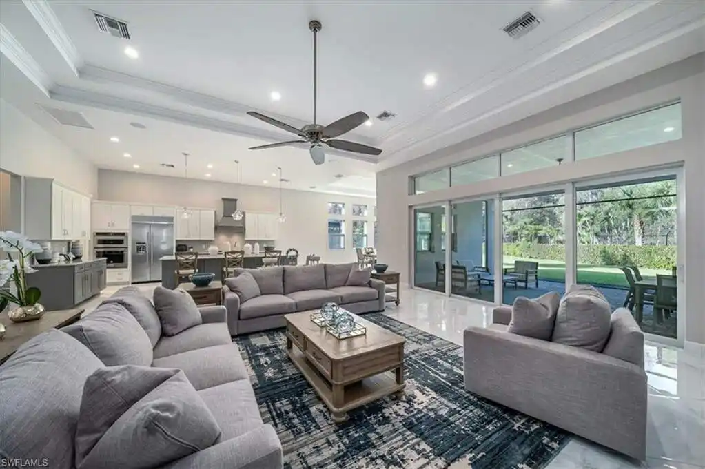 Rare Gem at Great Value in Azure at Hacienda Lakes