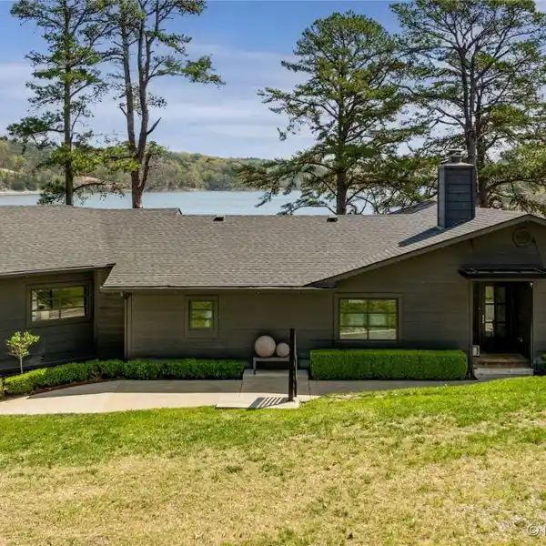 IMPECCABLY UPDATED WATERFRONT ESCAPE