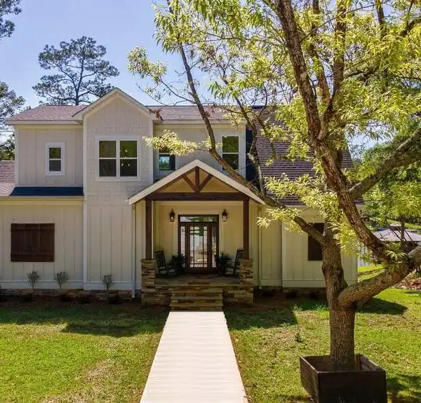 MOVE-IN READY LAKEFRONT GEM WITH BOATHOUSE