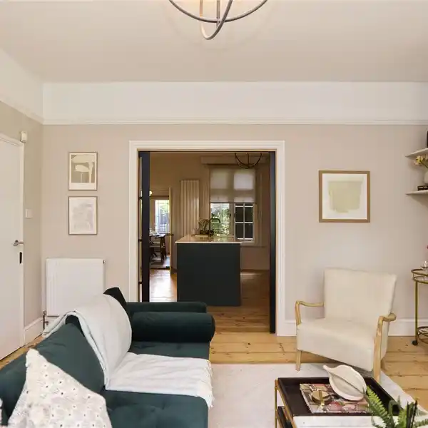 CHARMING PERIOD TERRACED HOUSE