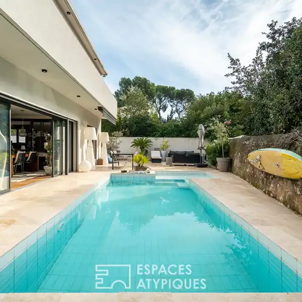 ELEGANT MODERN HOME WITH SLEEK DESIGN