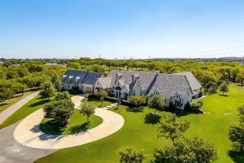 T 4 Farm - Incredible 63-acre Estate