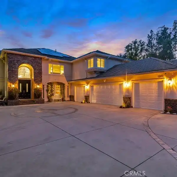 METICULOUSLY DESIGNED AND UPGRADED PROPERTY