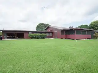 Stunning 3.75-Acre Property in the Redlands