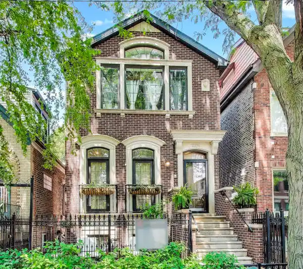 QUALITY ALL-BRICK BUCKTOWN HOME