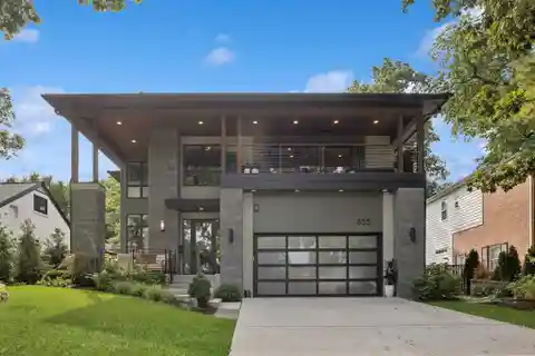 Sophisticated New Build with Smart Home Features