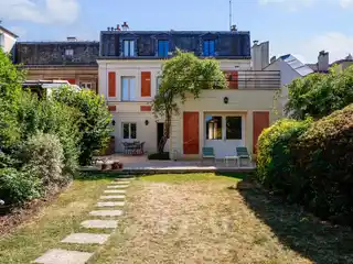 Gorgeous Home on Green Property