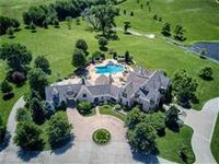 SOPHISTICATED 29-ACRE ESTATE