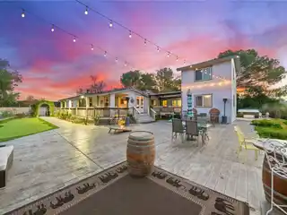 Hilltop Haven in Wine Country