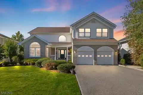 Timeless Elegance with Everyday Comfort