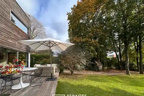 Renovated Single-story Home in Central Location