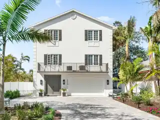Exceptional Waterfront Living