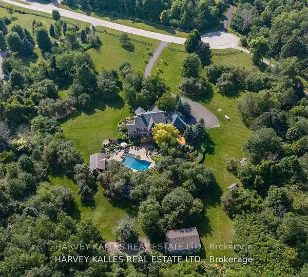 EXQUISITE VICTORIAN REPRODUCTION ESTATE