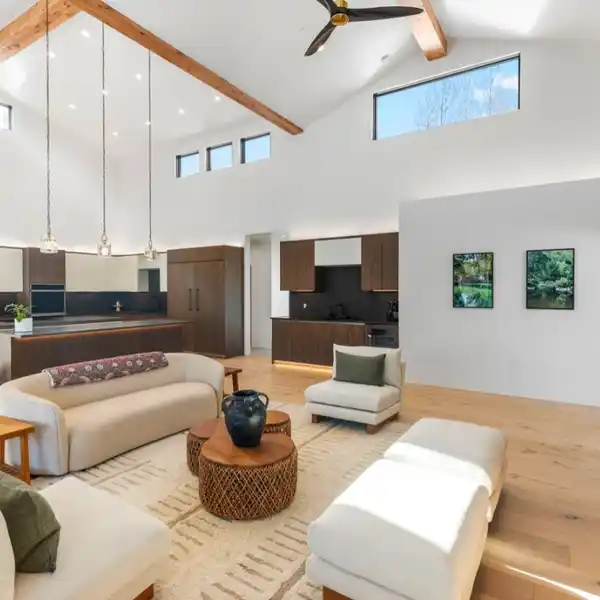 THE NEW STANDARD FOR MOUNTAIN LIVING