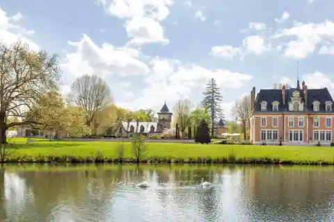 Totally Revamped Chateau with Hunting Facilities