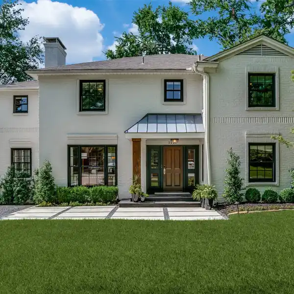 FABULOUS UNIVERSITY PARK TRADITIONAL ON A GORGEOUS LOT