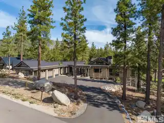 Mountain Retreat Designed for Luxury and Adventure