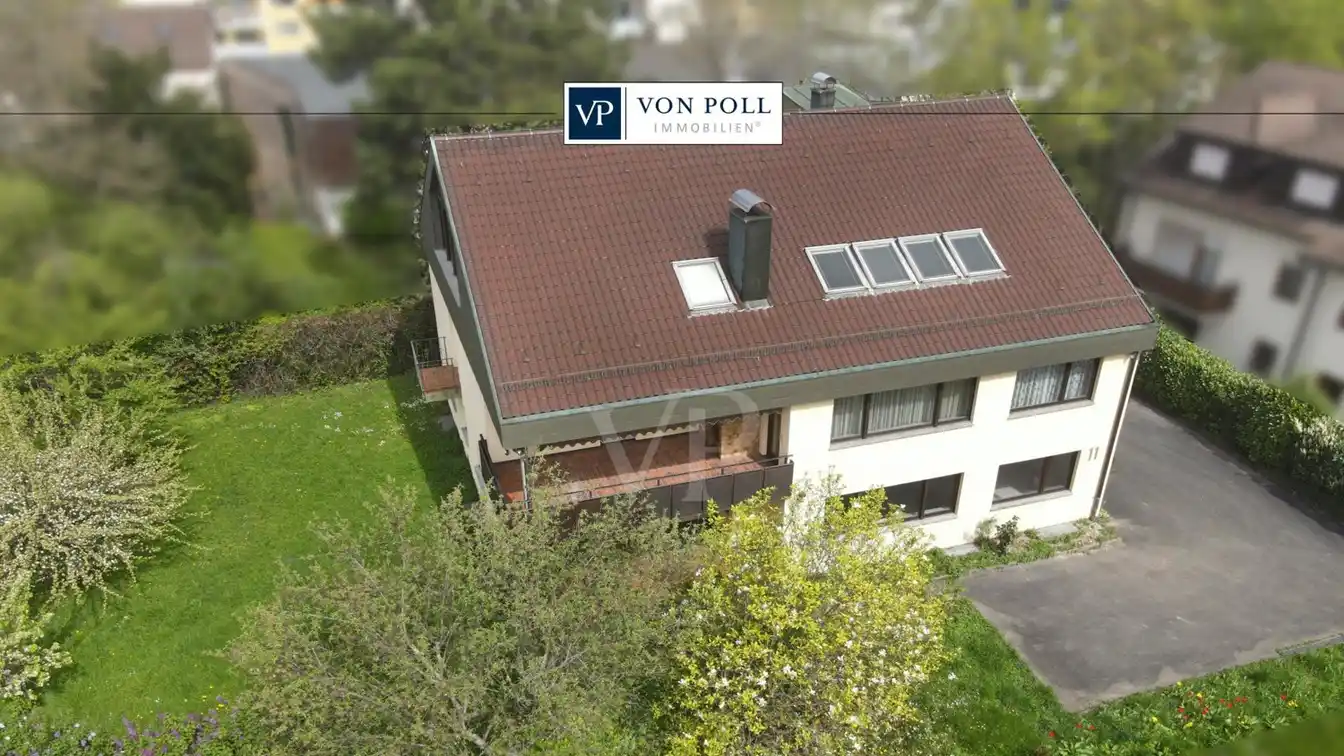 A Top-class House with over 900sqm of Land