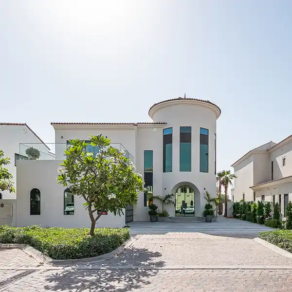 IMMACULATE FULLY UPGRADED VILLA