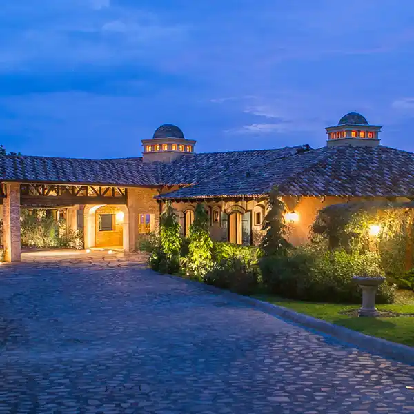 TUSCAN ESTATE IN LA GUACIMA