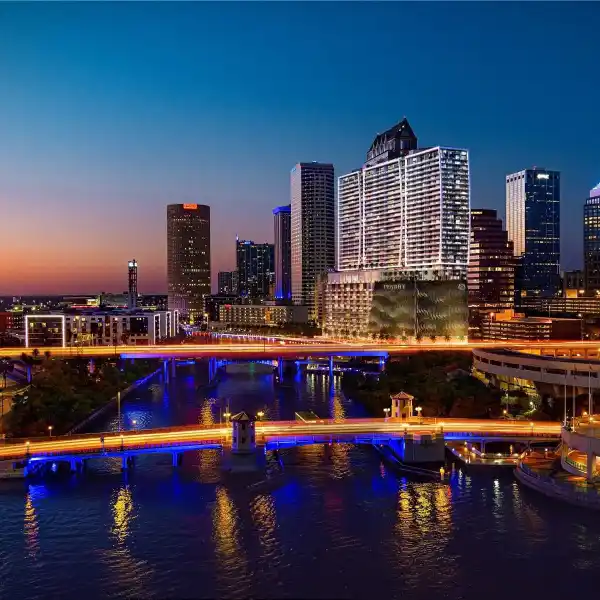 WORLD-CLASS LUXURY AT  PENDRY RESIDENCES TAMPA