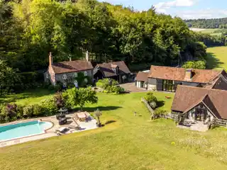 Exceptional 37-Acre Country Residence