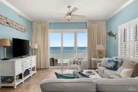 Serene Gulf Retreat with Wrap-Around Balcony