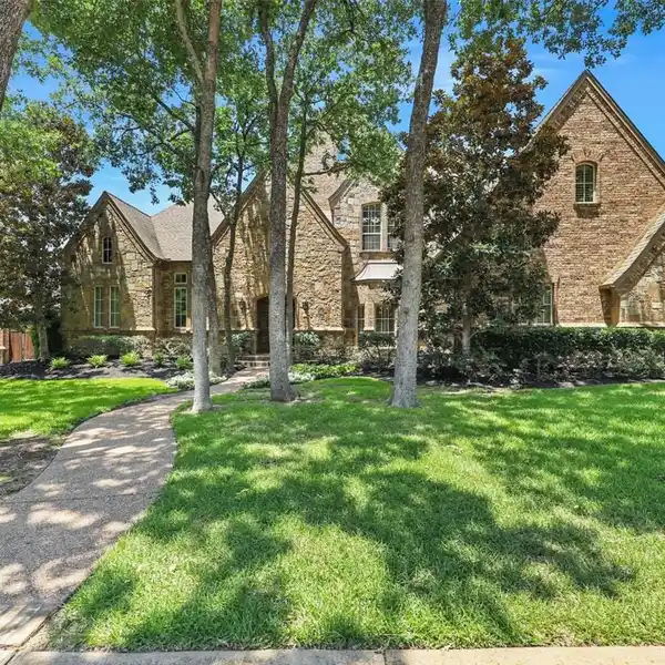 CHARMING CUSTOM HOME IN COVETED ESTES PARK