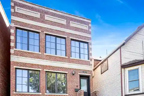 Sun-Drenched and Generously Sized Andersonville Residence