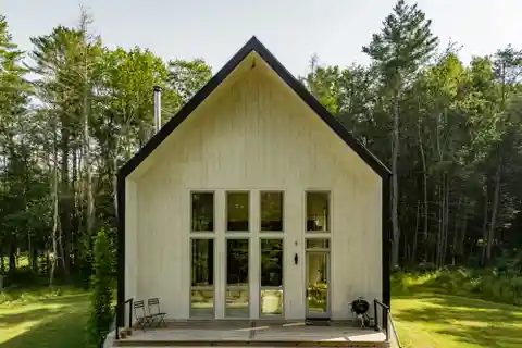 Perry Pond House