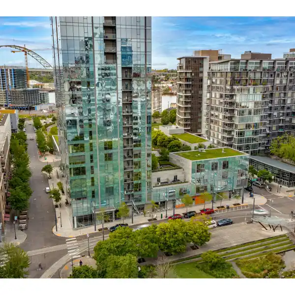 RARE CORNER UNIT IN THE COSMOPOLITAN