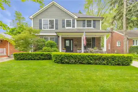 Beautiful Home in a Walkable Neighborhood