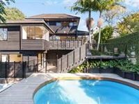 TRANQUIL AND TROPICAL HIDEAWAY