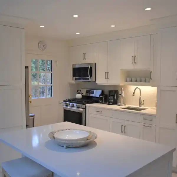 CHARMING THREE BEDROOM HOME FOR RENT