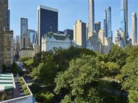 FULL FLOOR ON FIFTH AVENUE WITH STUNNING VIEWS