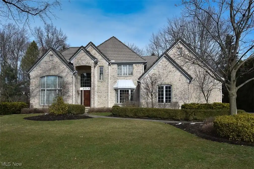 Brick Colonial in Desirable Quail Hollow