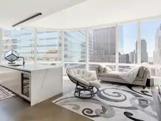 Elegant Tribeca Condo with World-Class Amenities