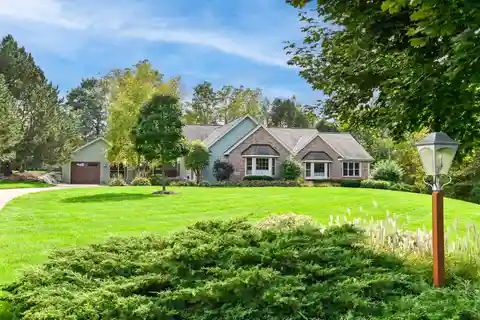 Exceptional Custom-Built Executive Ranch