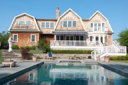 Gated Traditional Home for Rent
