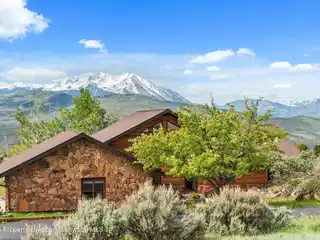 Classic Ranch Home High in Missouri Heights
