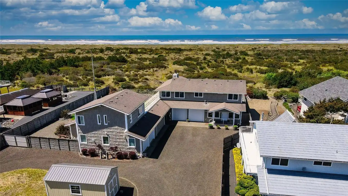 Fabulous Ocean Beach-front Estate