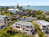 PRIME OPPORTUNITY IN PRESTIGIOUS CLIFFTOP LOCATION