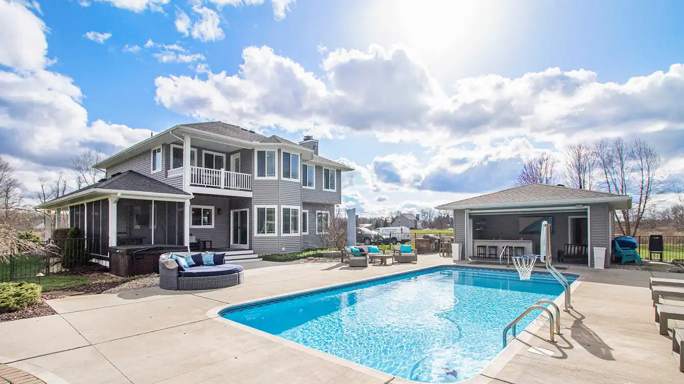 Rare Mix of Luxury and Lifestyle