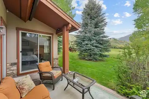 Updated Townhome on Homestead Golf Course