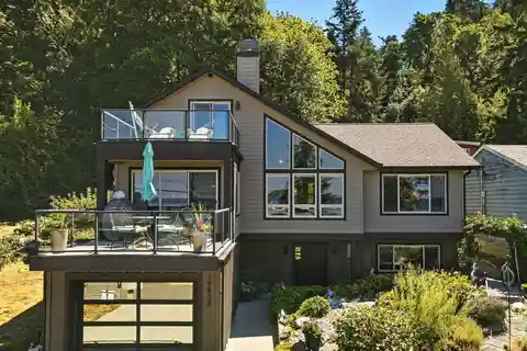 Impeccably Cared-For Private Retreat