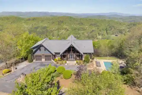 Grand Mountaintop Canadian Log Home