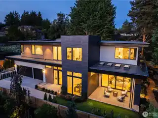 Rare Blend of Innovation and Elegance