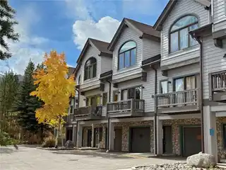 Stunning Mountaineer Townhome