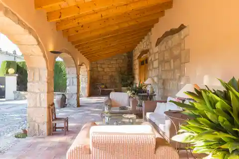 Magnificent Property in Senioles