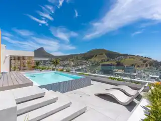 Effortless Elegance in the Centre of Cape Town